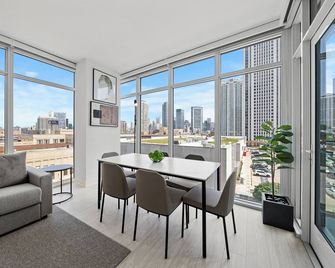 Level Chicago - Fulton Market - שיקאגו - חדר אוכל