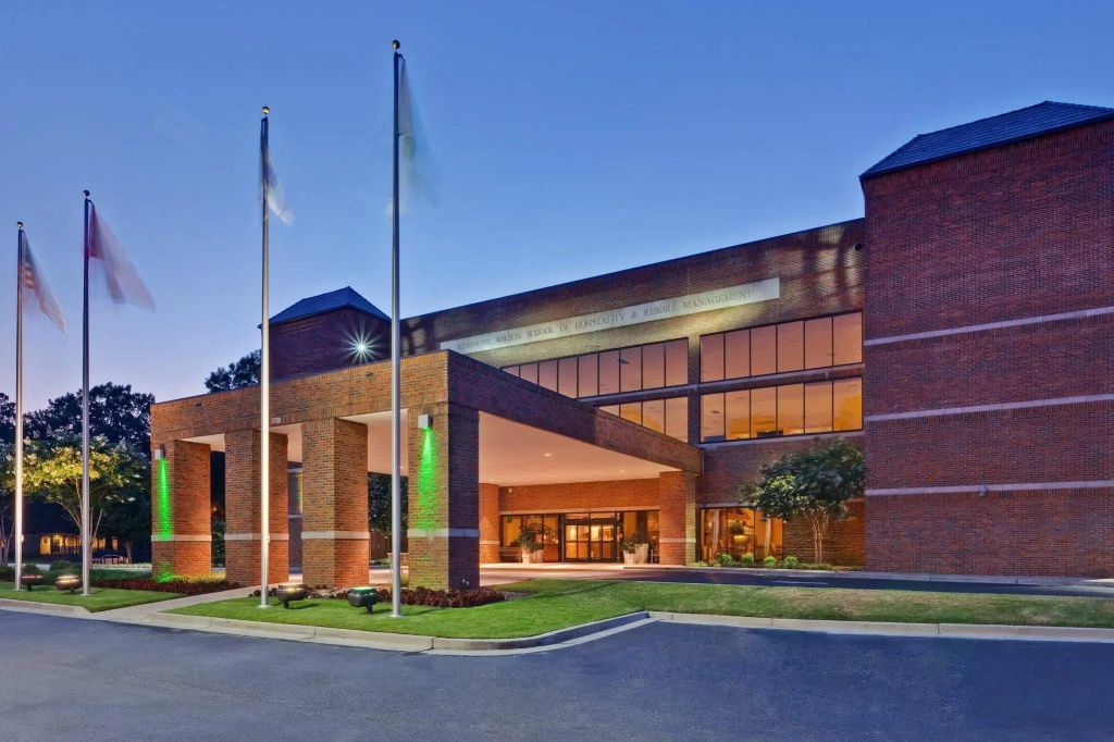 Holiday Inn Memphis-Univ Of Memphis - Memphis - Building