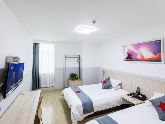 Chaohu Junjie Hotel (Renmin Road) - خفى - غرفة نوم