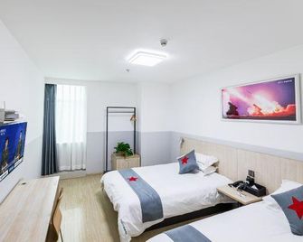 Chaohu Junjie Hotel (Renmin Road) - Хефей - Спальня