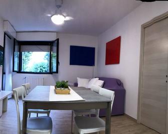 Short Term Apartment - San Lazzaro di Savena - Sala pranzo