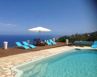 Kaz Ocean - Saint-Leu - Zwembad