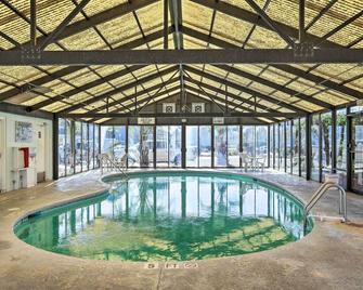 4 Mi to Cherry Grove Beach Studio with Pool! - Little River - Pool