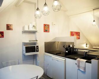 Smartappart Cherbourg (la rose des vents) - Cherburgo - Cocina