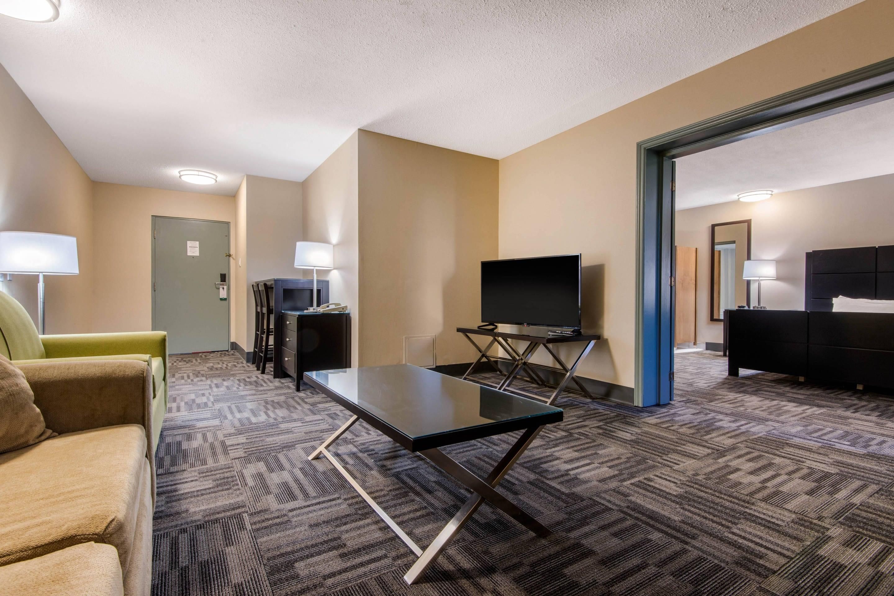 Quality Inn & Conference Centre - Orillia - Schlafzimmer