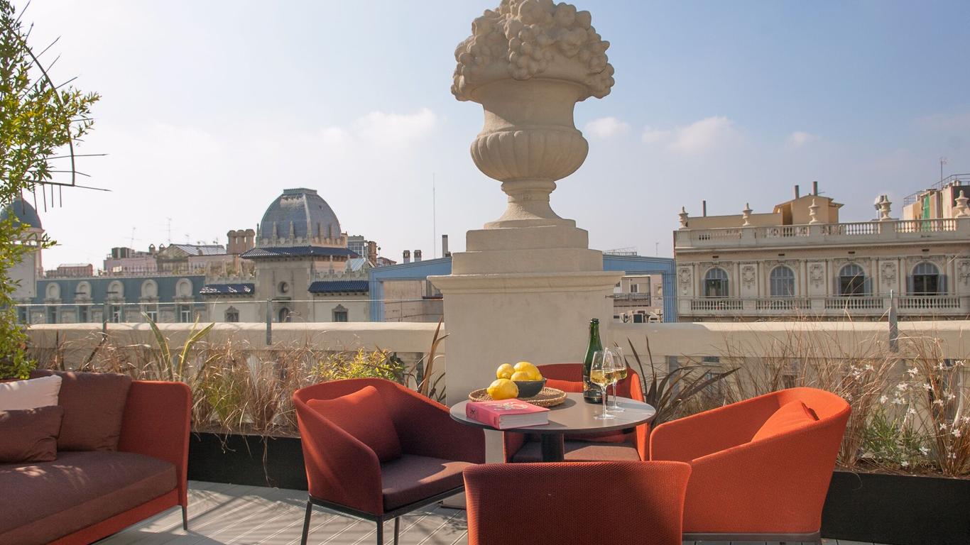 Casagrand Luxury Suites