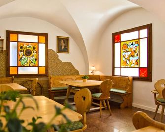 Hotel Garni Grundmuhle - Bad Schandau - Ресторан