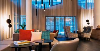 Residence Inn by Marriott Frankfurt City Center - Fráncfort - Lounge