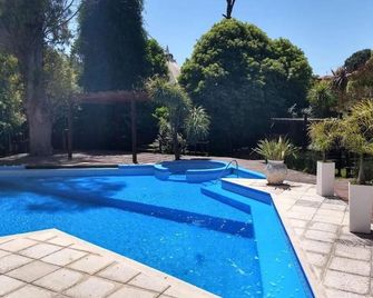 Nova Hotel Pinamar - Pinamar - Басейн