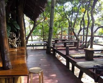Funky Fish Hostel - Koh Lanta - Restaurant