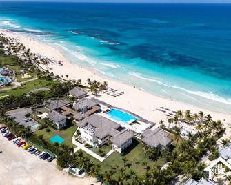 Romance Xcape Ice ! Couples Retreat@C.R. Star E410 - Bavaro - Beach