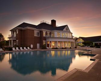 Vacation Village at Williamsburg - Williamsburg - Pool