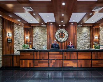 Crowne Plaza Newark Airport By IHG - Elizabeth - Receptie