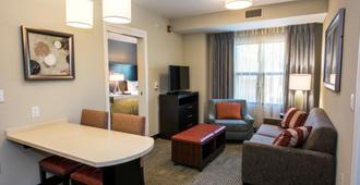 Staybridge Suites Albany Wolf Rd-Colonie Center - Albany