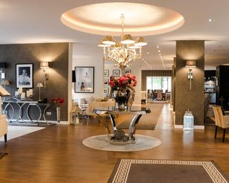Hotel Luisenpark - Bad Bergzabern - Lobby