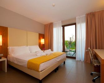 Eurocongressi Hotel - Cavaion Veronese - Habitación