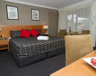 The Grapevine Motel - Denman - Bedroom