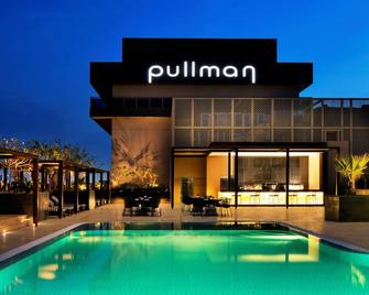 بولمان دبي سيتي سنتر ريزيدنس - دبي - مبنى