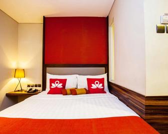 ZEN Rooms Blok M Palatehan - Yakarta - Habitación