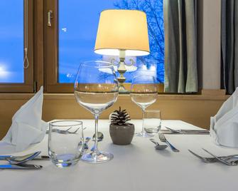 Abis - Dolomites - Valles - Sala de jantar