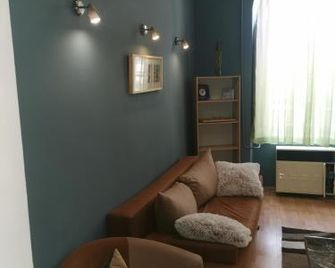 Galéria Apartman - Szeged - Living room