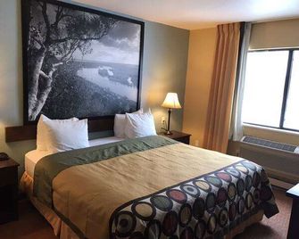 Super 8 by Wyndham Plover Stevens Point Area - Plover - Makuuhuone