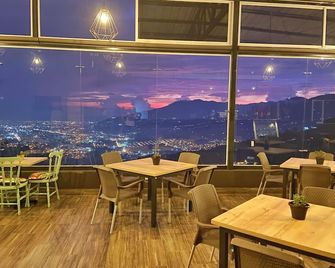 Hotel Entre Lomas - Dos Quebradas - Restaurante