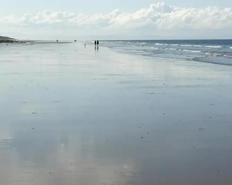 Sunflower Bed & Breakfast - Forres - Пляж