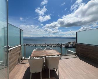 The Port Rooms - Sinop - Balkón