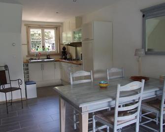 Nature, sun, sea, beach and tranquility 2 houses - Kerkwerve - Comedor