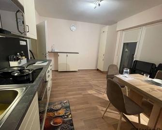 Ferienwohnung am Kurpark Brilon - Brilon - Küche