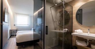 Hotel Bed4U Santander - Santander - Habitación