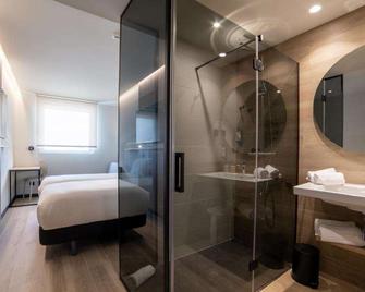 Hotel Bed4U Santander - Santander - Schlafzimmer