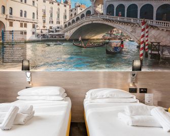 Jet Hotel, Sure Hotel Collection by Best Western - Gallarate