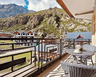 Hotel Chitkul - Sangla - Balcony