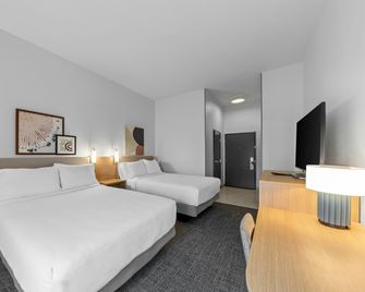 Spark by Hilton Cincinnati Airport South - פלורנס - חדר שינה