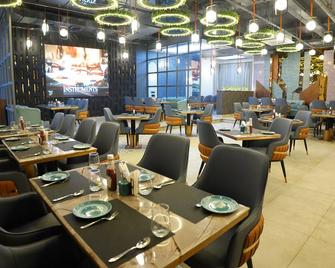 The Pearl Petal - Rohtak - Restaurant