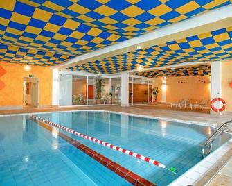 Alpenjuwel - Scheidegg - Pool