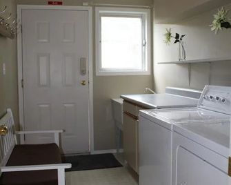 Country Cottage B&B - Vernon