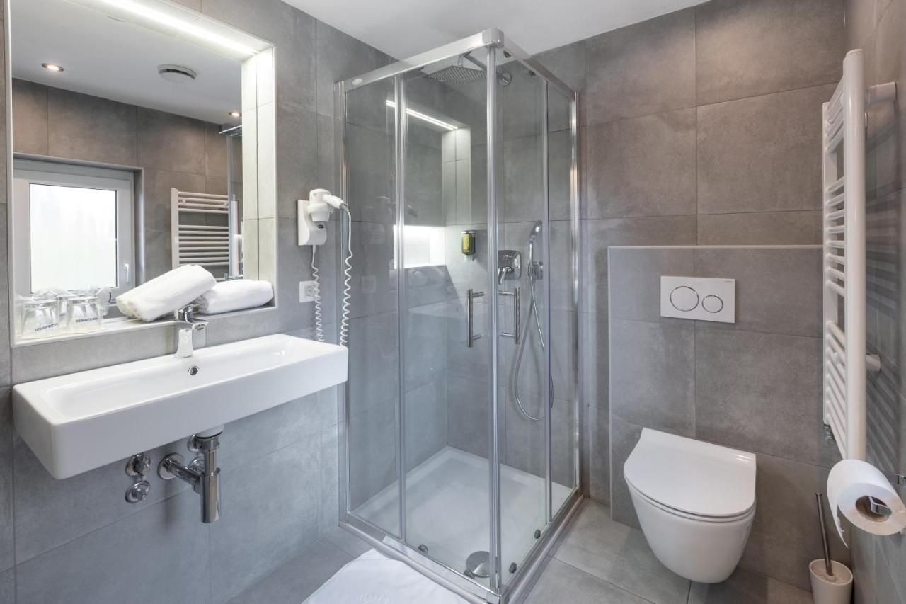 Garni Hotel Cirman thumbnail 3