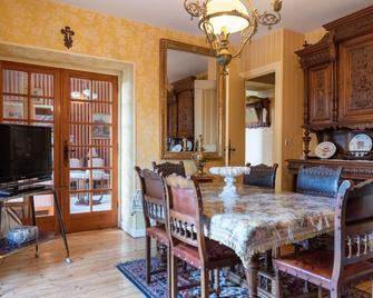 Charming villa near downtown Le Puy-en-Velay, on the road to Compostela - Le-Puy-en-Velay - Spisesal