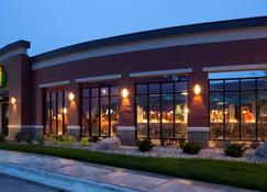 Best Western Plus Willmar - Willmar - Gebouw