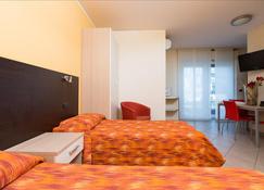 Residenza Villa Regina - Monza - Slaapkamer