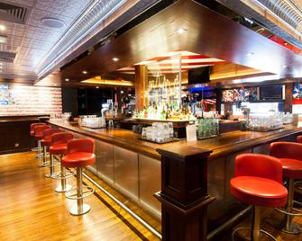 Premier Inn Leeds City Centre - Leeds - Bar