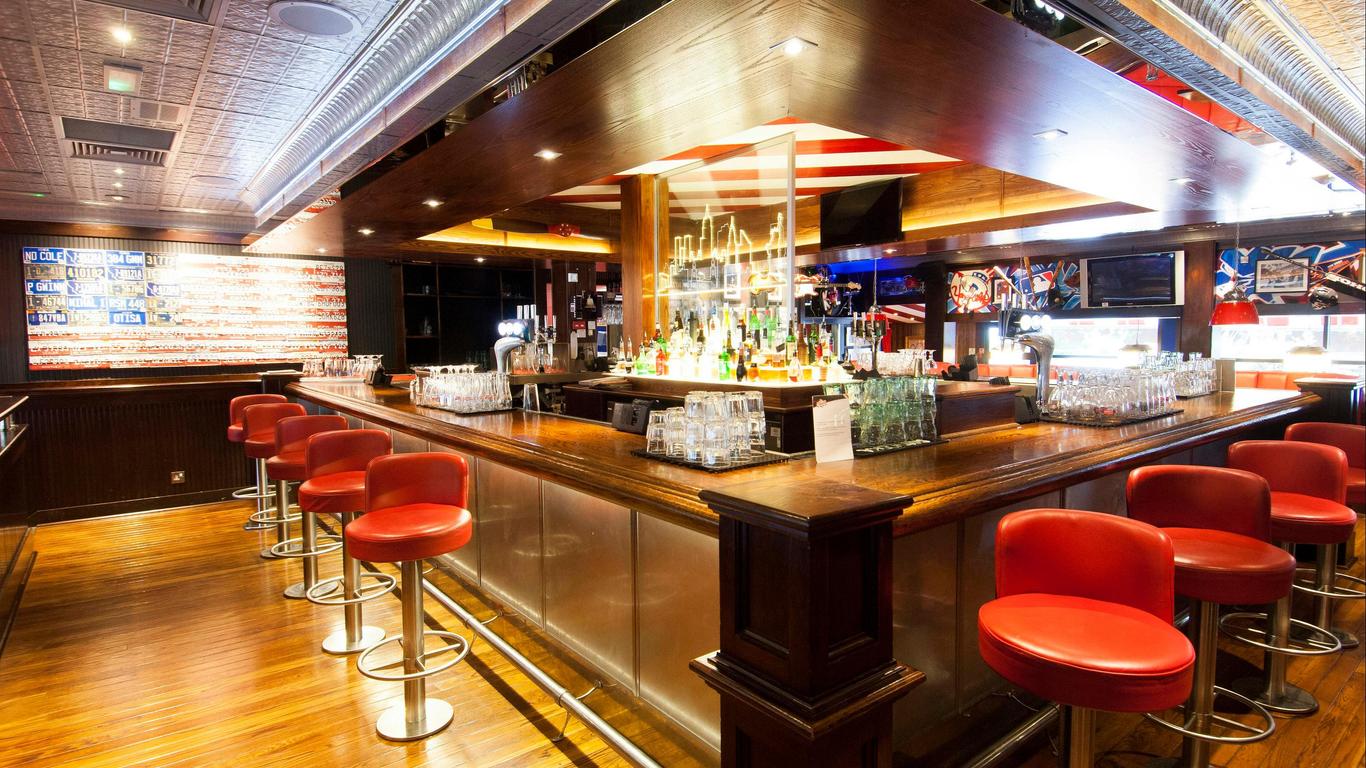 Premier Inn Leeds City Centre - Wellington Street