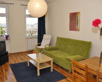 Dresden Altstadt/Neustadt 3 Raum Fewo L11 - Dresden - Wohnzimmer