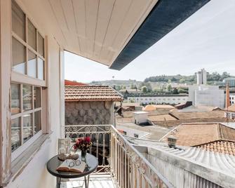 Trovador Guest House - Guimarães - Parveke