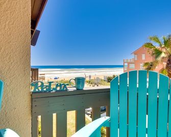 Beachfront, Pet-Friendly South Padre Island Condo - South Padre Island - Balcony