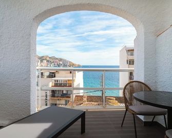 Limehome Benidorm Calle Major - Benidorm - Balcony