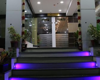 Hotel Sumi Palace - Thanjāvūr